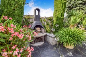 Photo 30- click for photo gallery